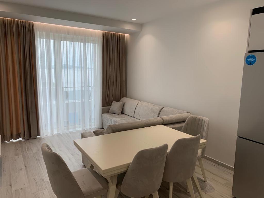 Delfin Apartments Sarandë Exteriér fotografie