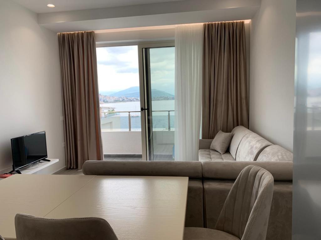 Delfin Apartments Sarandë Exteriér fotografie