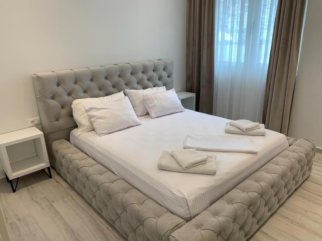 Delfin Apartments Sarandë Exteriér fotografie