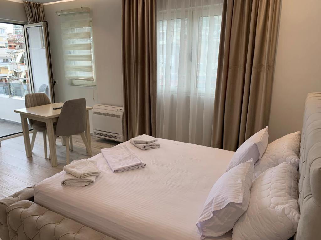 Delfin Apartments Sarandë Exteriér fotografie