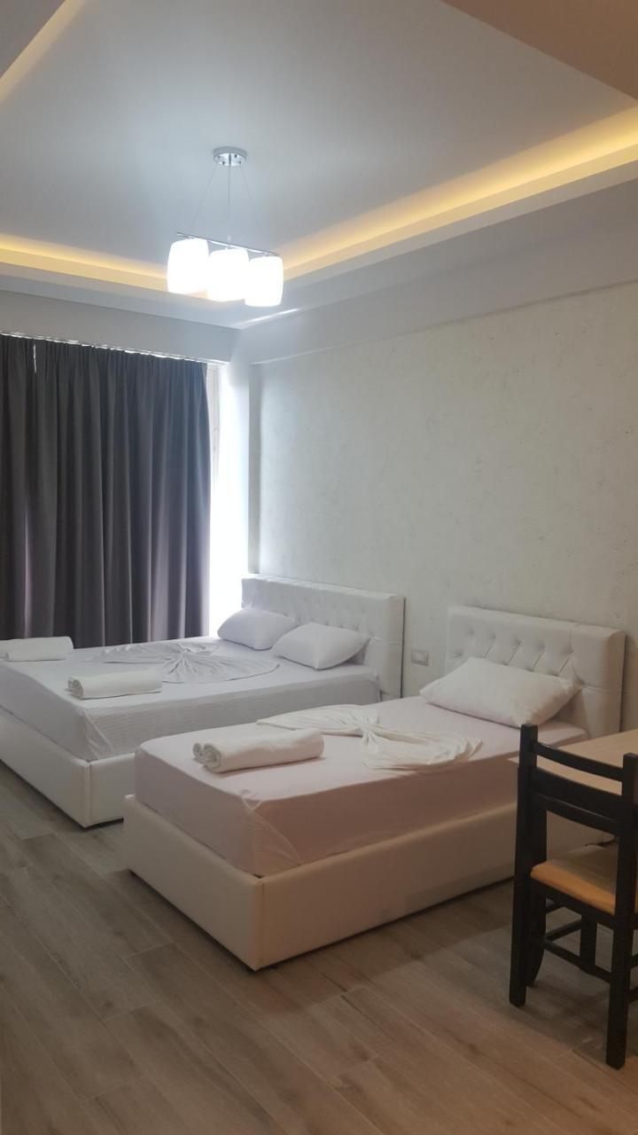 Delfin Apartments Sarandë Exteriér fotografie
